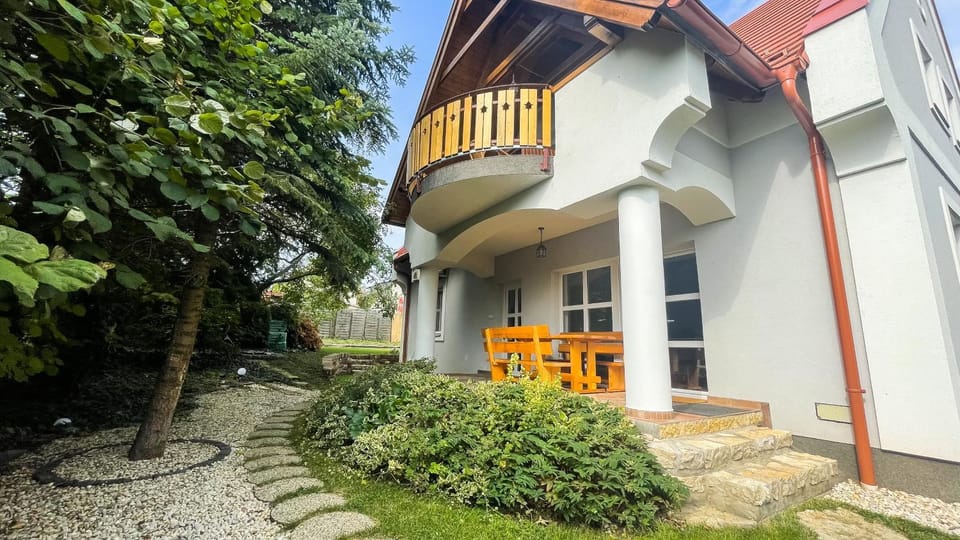 Nyírfa Vendégház Apartment in Hungary