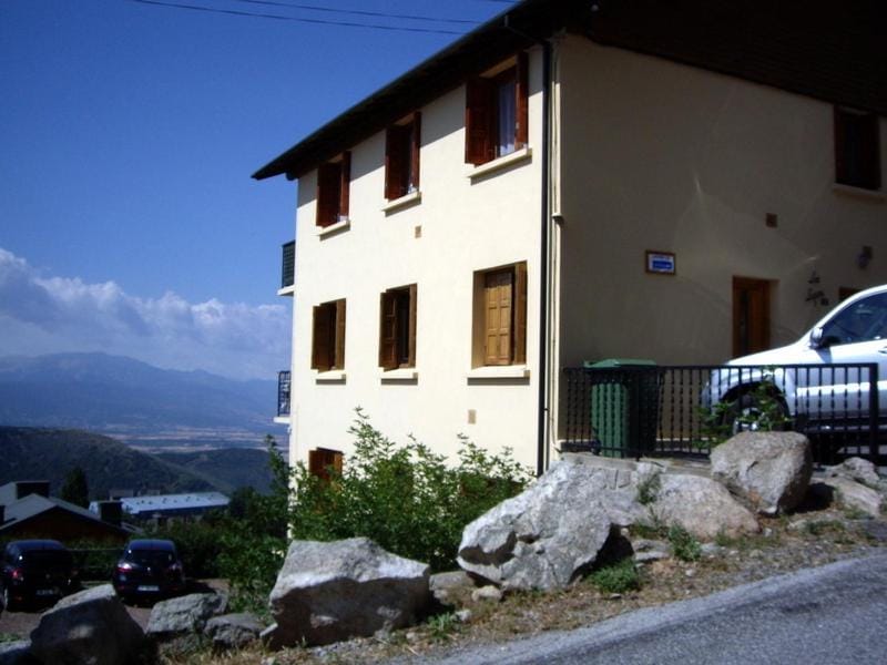 Chalet Les Lupins T2 Apartment in Font Romeu