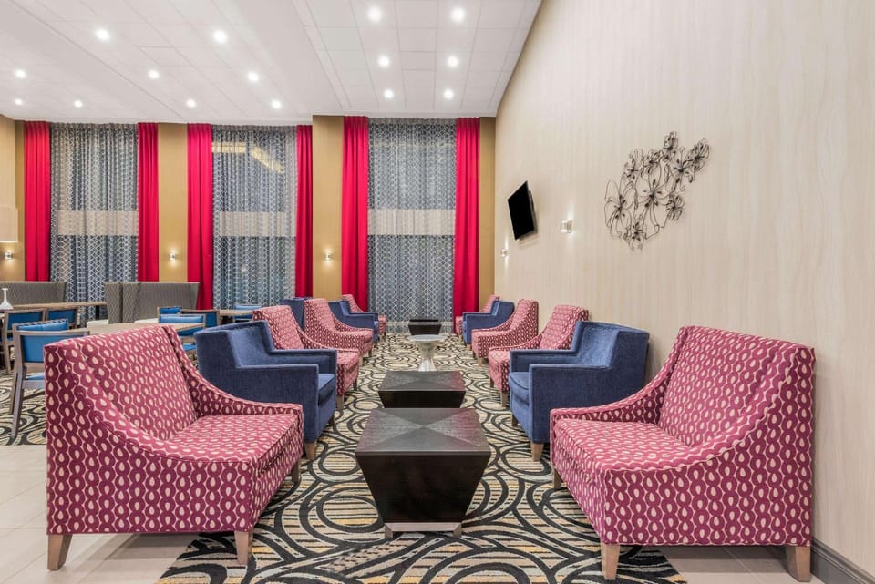 Lobby or reception, On site