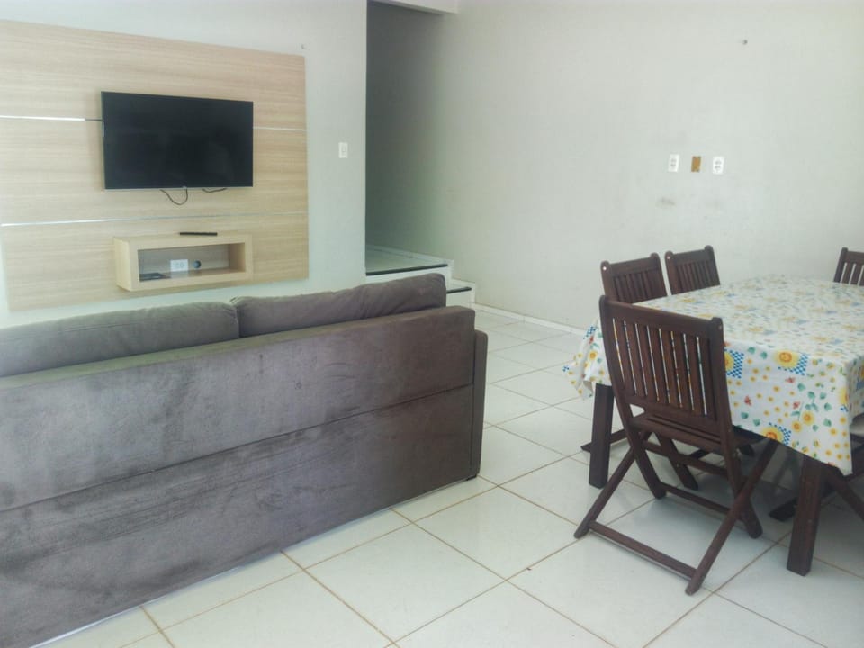 Communal lounge/ TV room, Day, On site