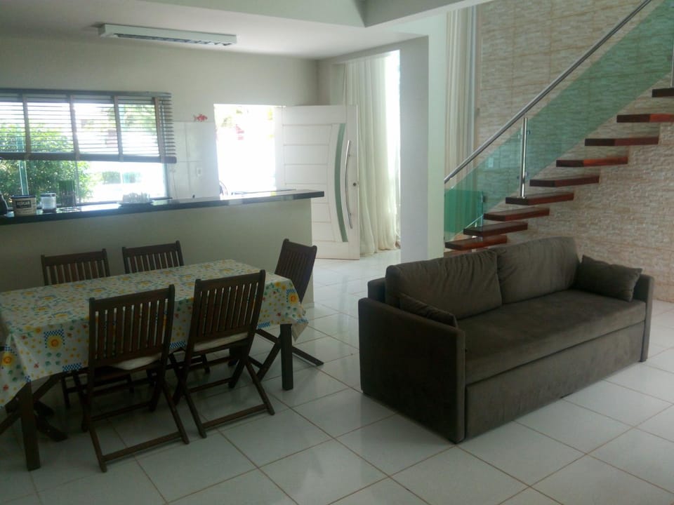 Communal lounge/ TV room, Day, On site