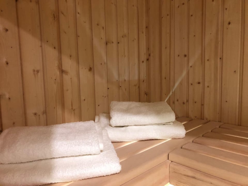 Sauna, Spa and wellness centre/facilities