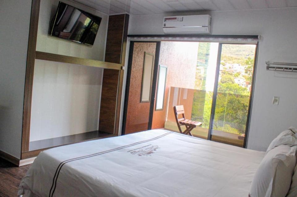 Hotel Castillo Resort Hotel in San Gil