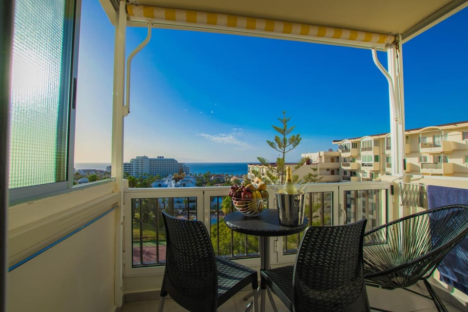 Relax Tropical Las Americas - TENESOL RENTALS Apartment in Playa de las Americas