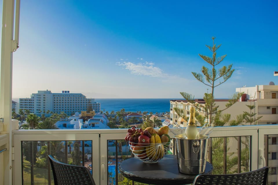 Relax Tropical Las Americas - TENESOL RENTALS Apartment in Playa de las Americas