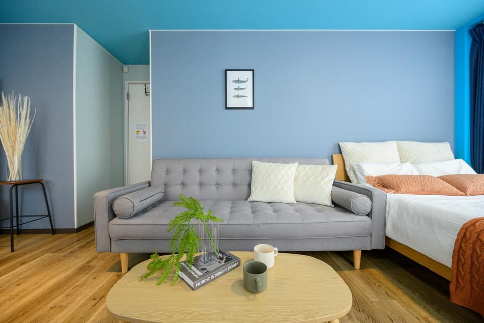 Bed, Living room, Bedroom