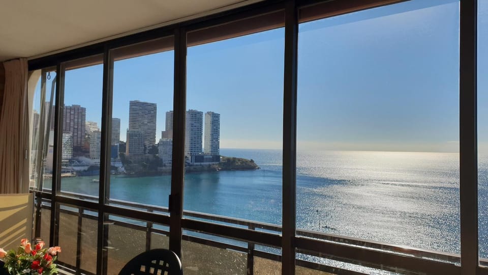 Balcony/Terrace, City view, Sea view, Street view