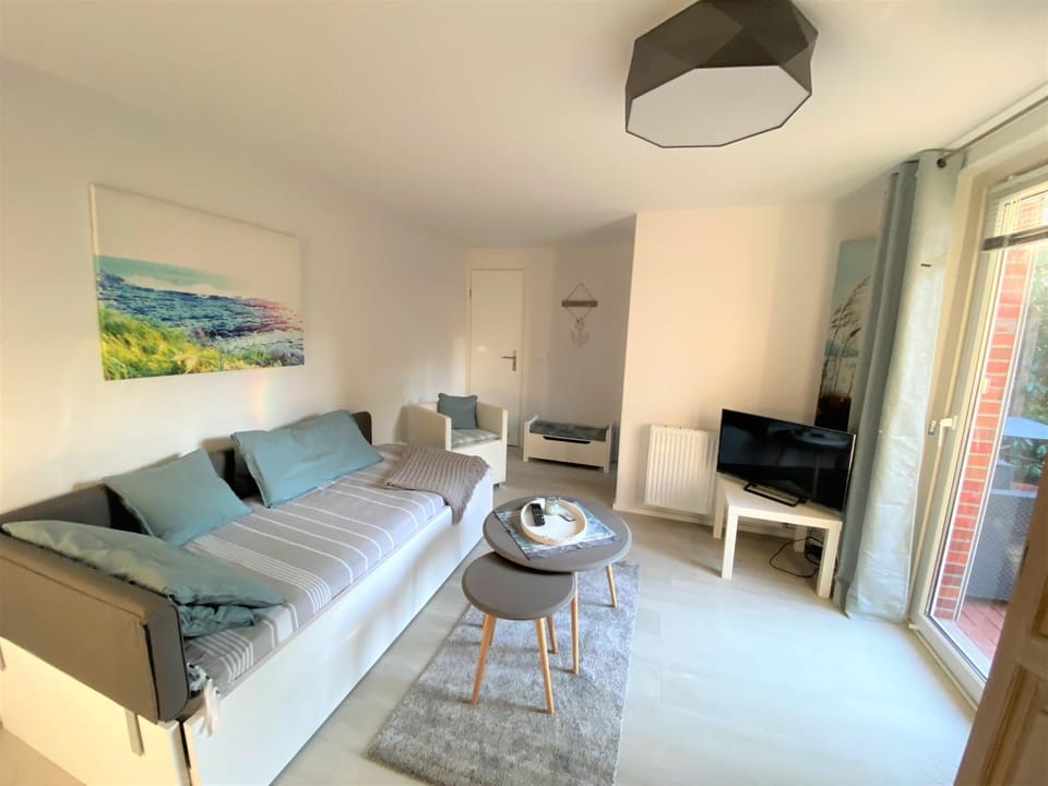 Living room, Photo of the whole room