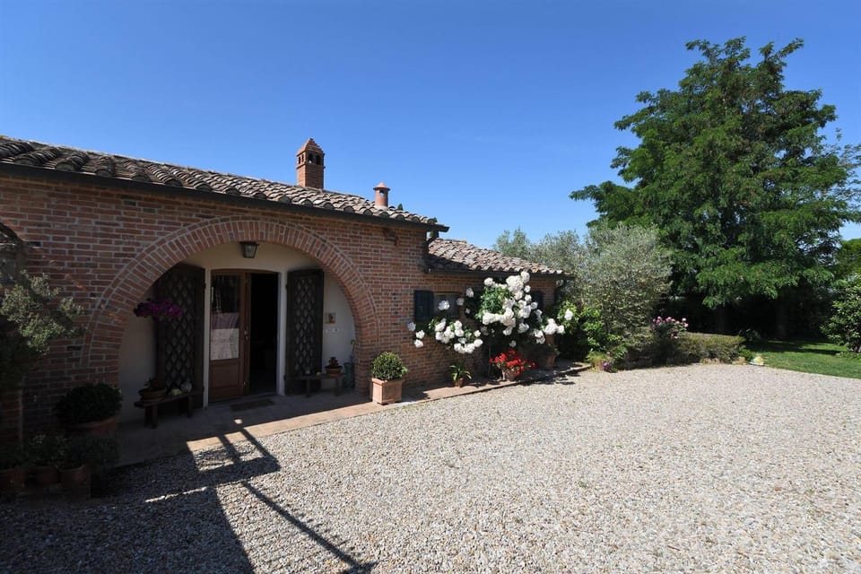 Il Rattoppo Villa in Tuscany