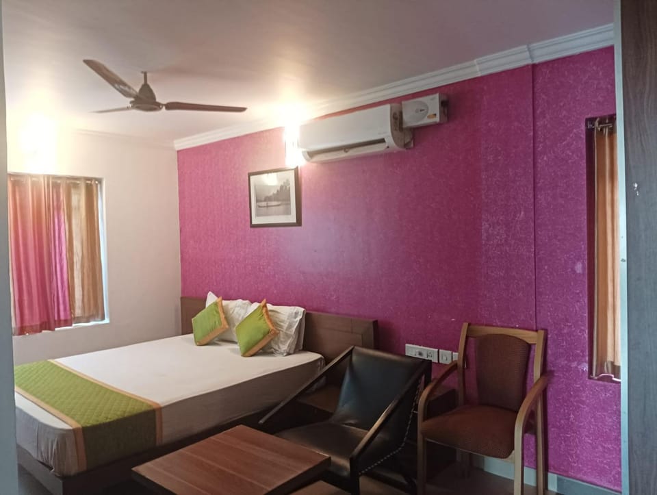 French Avenue Hotel in Kerala