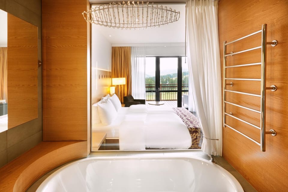 Bathroom, Photo of the whole room