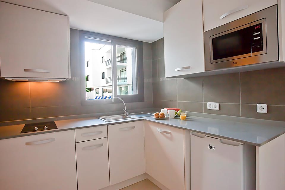 Apartamentos Don Quijote Apartment hotel in Llevant