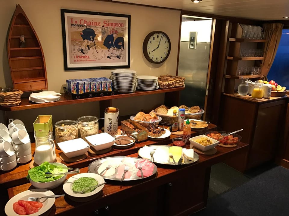 Buffet breakfast