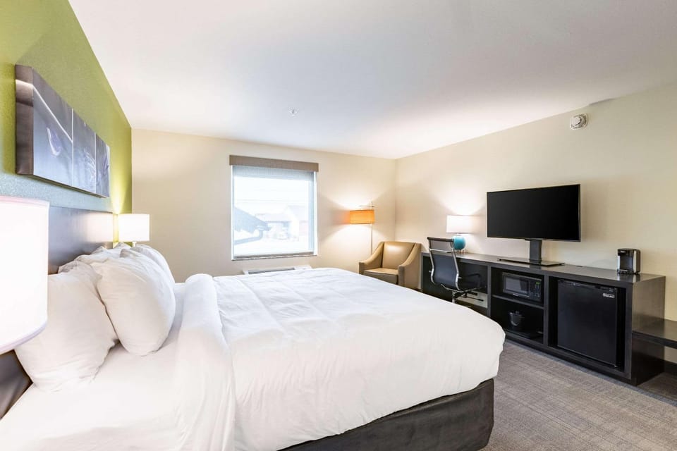 Photo of the whole room, On site