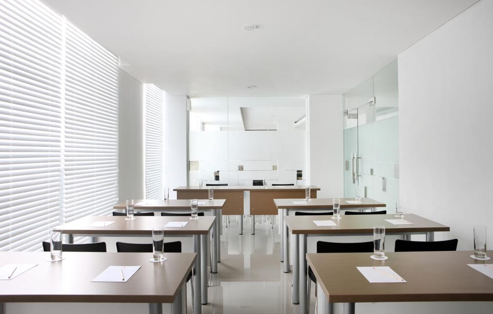 Meeting/conference room