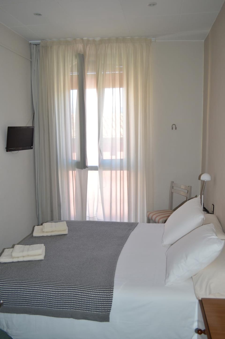 Fonda Ca La Paula Hostel in Garrotxa