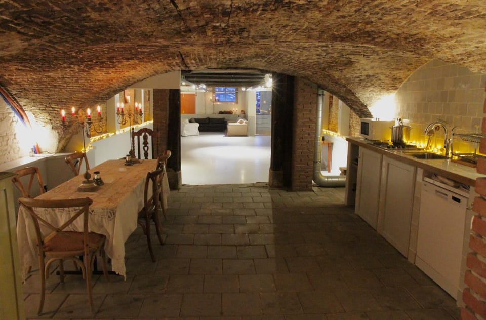 Living room, Dining area, kitchen