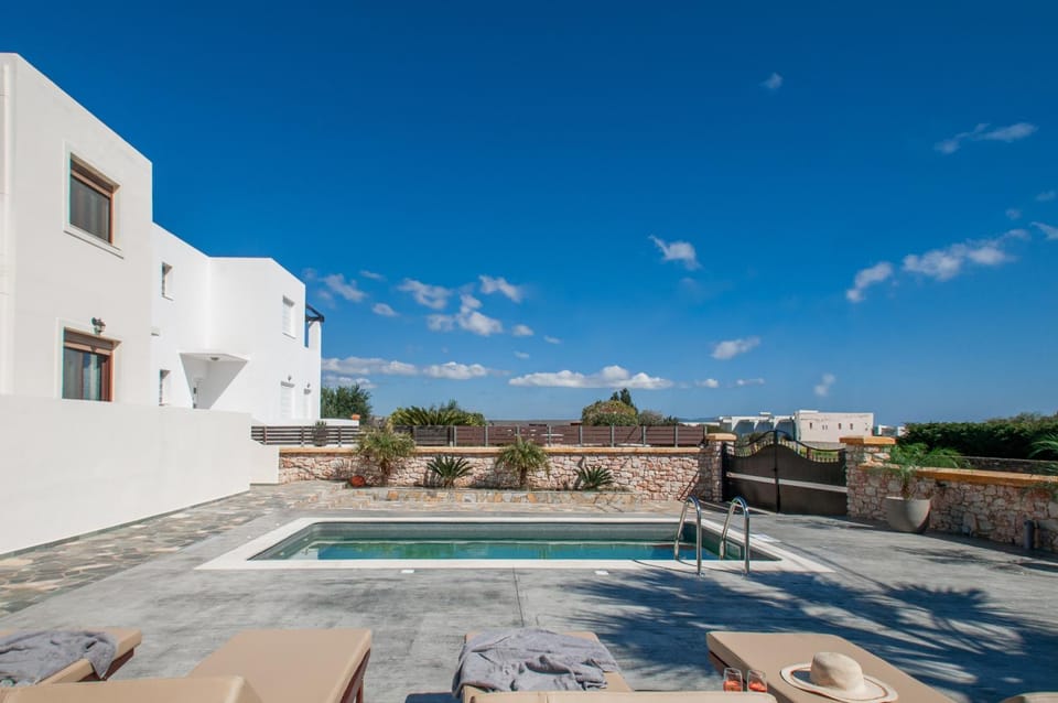 Day, Garden, Pool view, Swimming pool