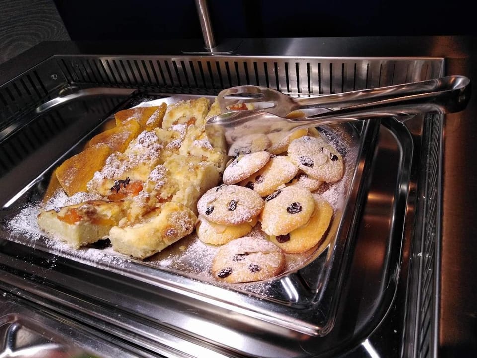 Buffet breakfast