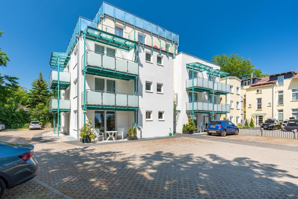 Property building, Parking