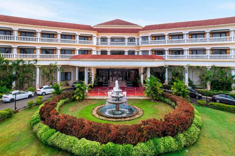 Property building, Facade/entrance