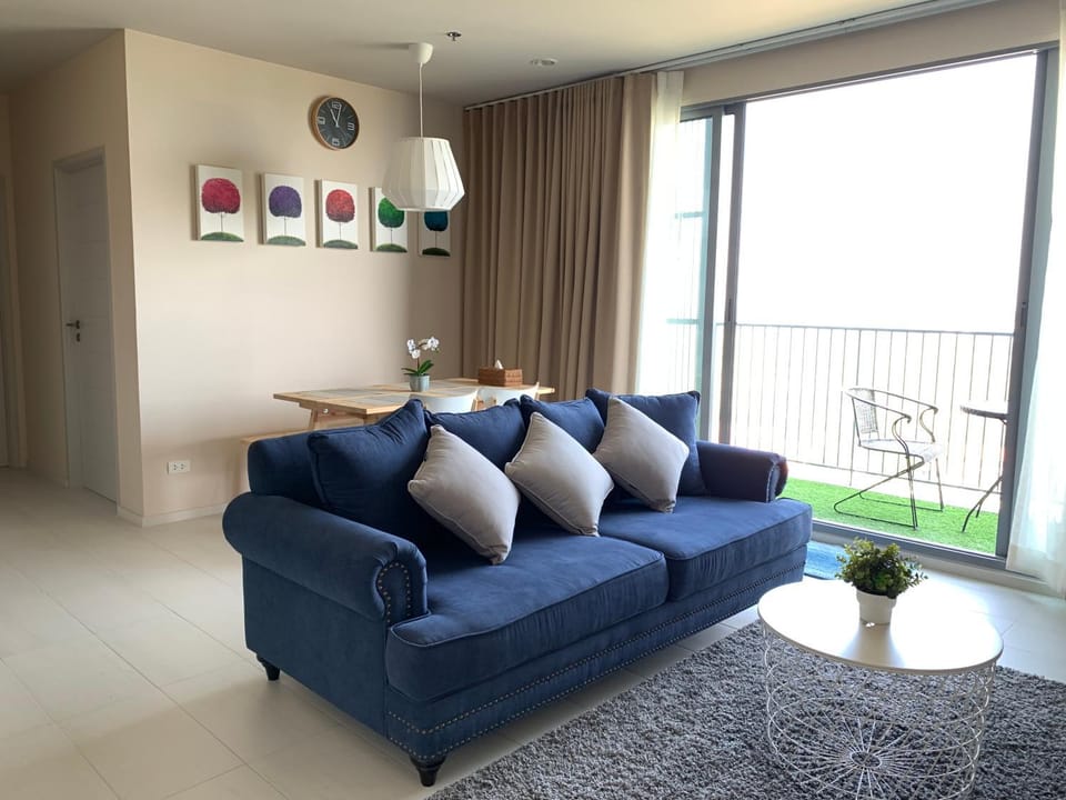 Blu Condo (Chaam - Huahin) Apartment in Thailand
