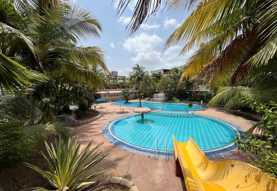 Day, Natural landscape, Summer, Pool view, Swimming pool