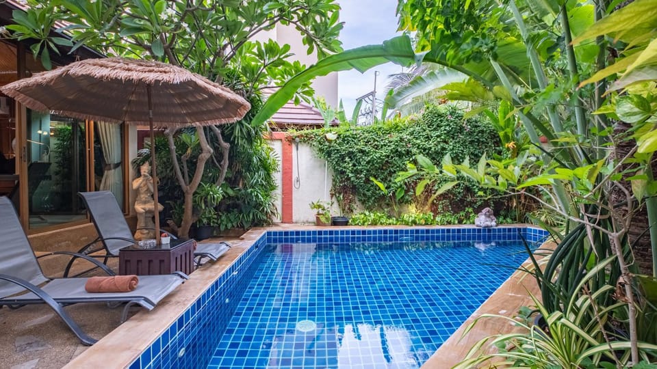 Garden, Swimming pool