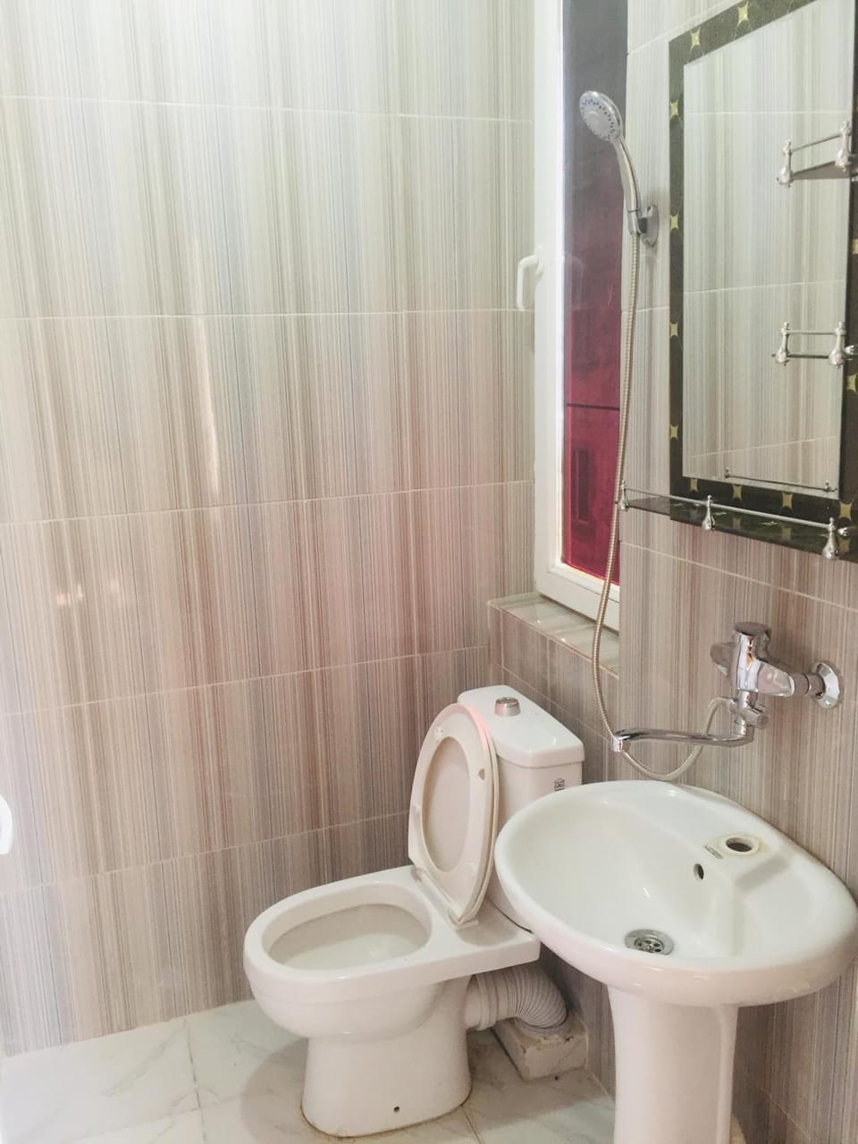 Shower, Toilet, Bathroom