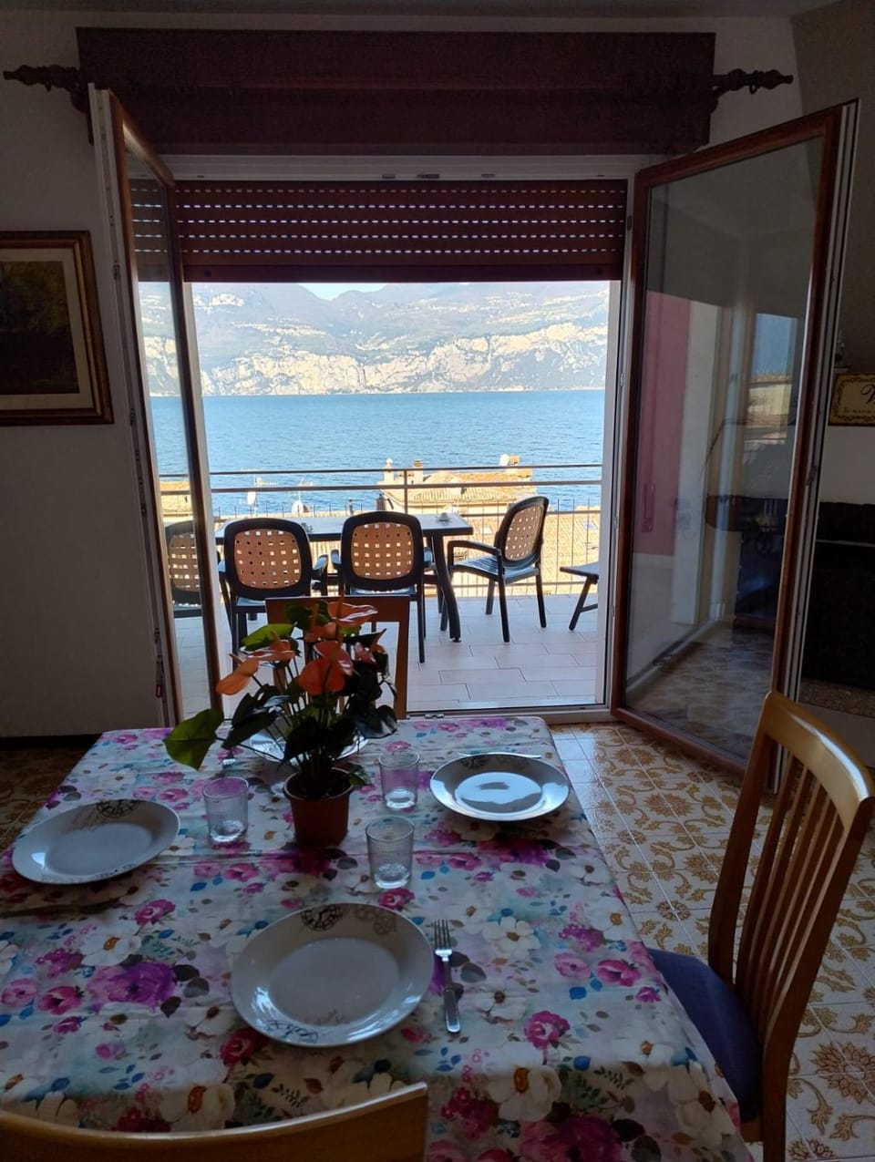 Living room, Seating area, Lake view