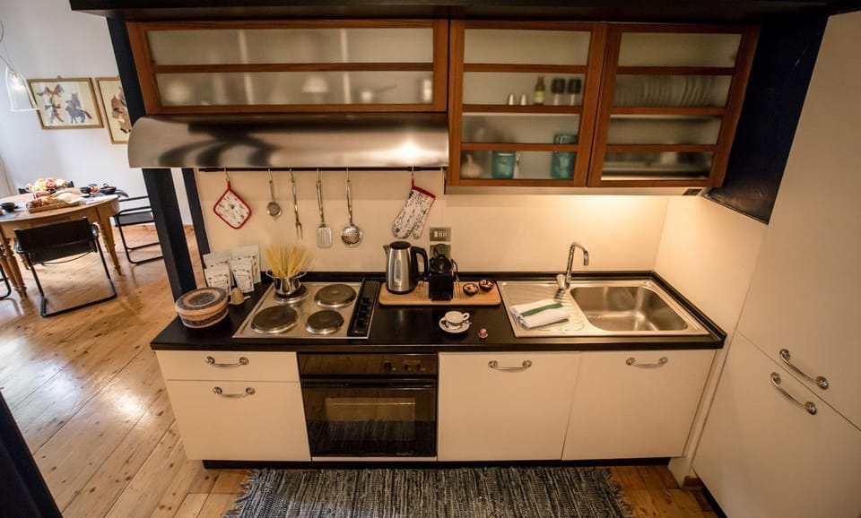 Coffee/tea facilities, Kitchen or kitchenette