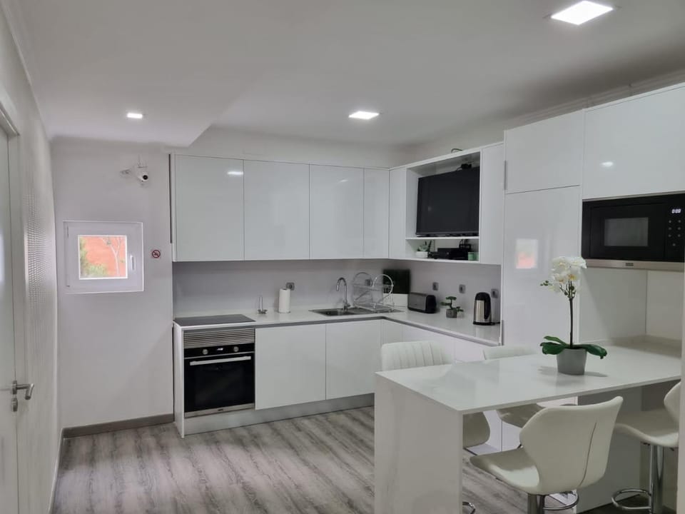 Mikaela Guest House Bed and Breakfast in Lisbon District