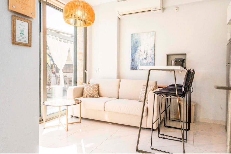 Living room, air conditioner