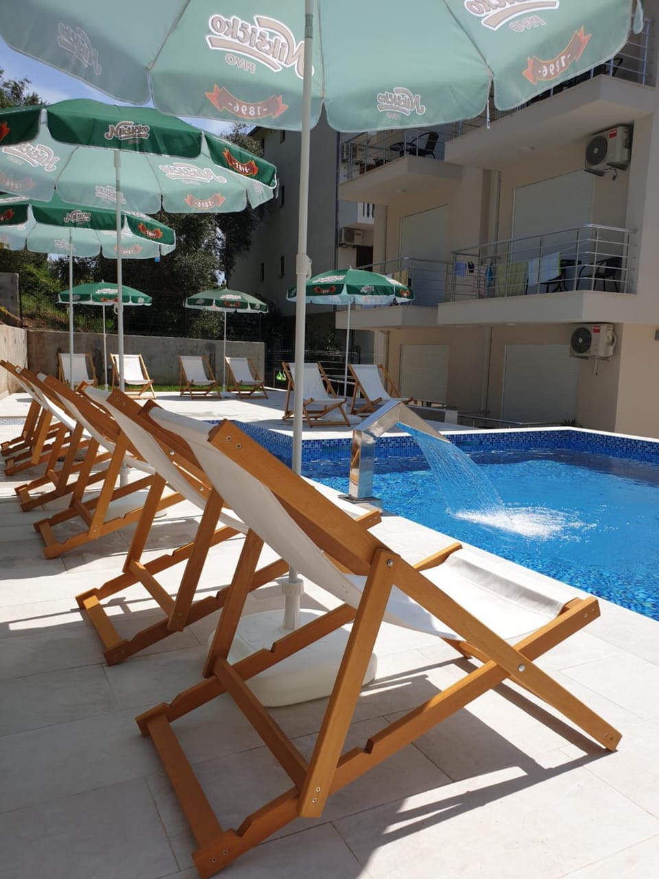 Swimming pool, Swimming pool