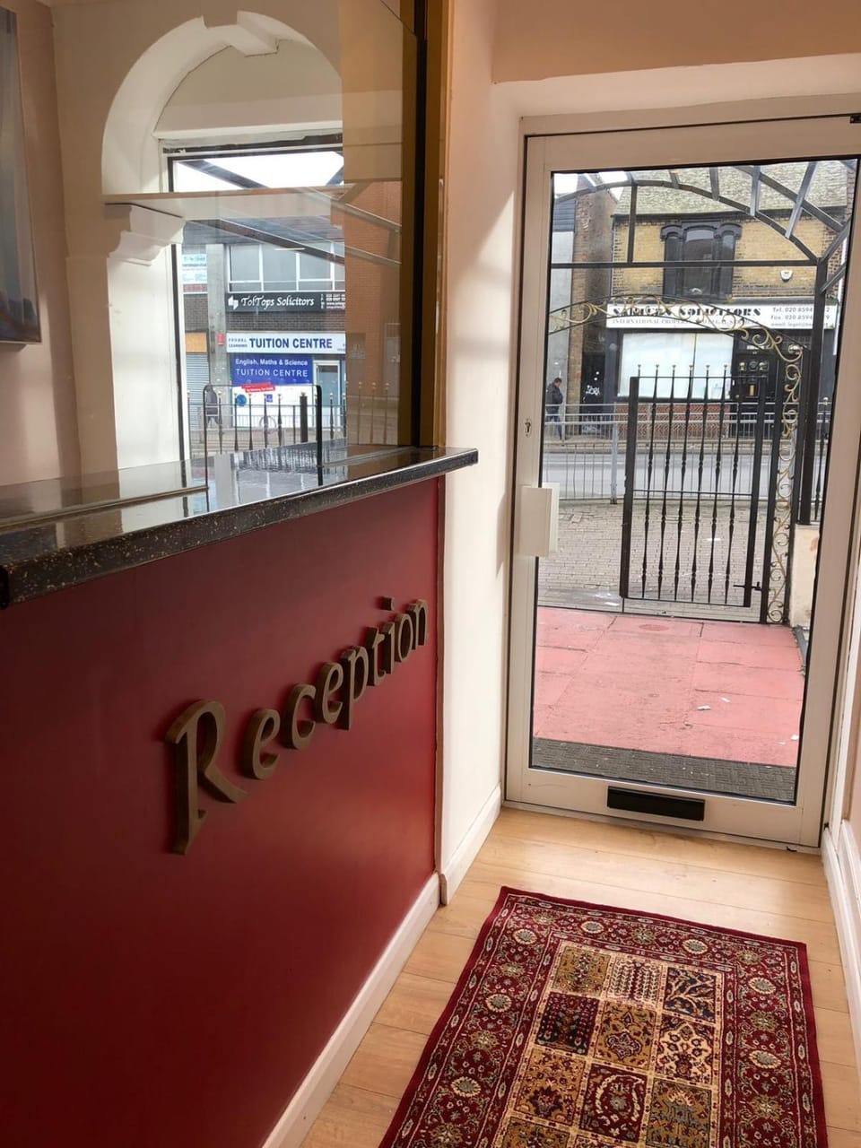 Lobby or reception, Certificate/Award