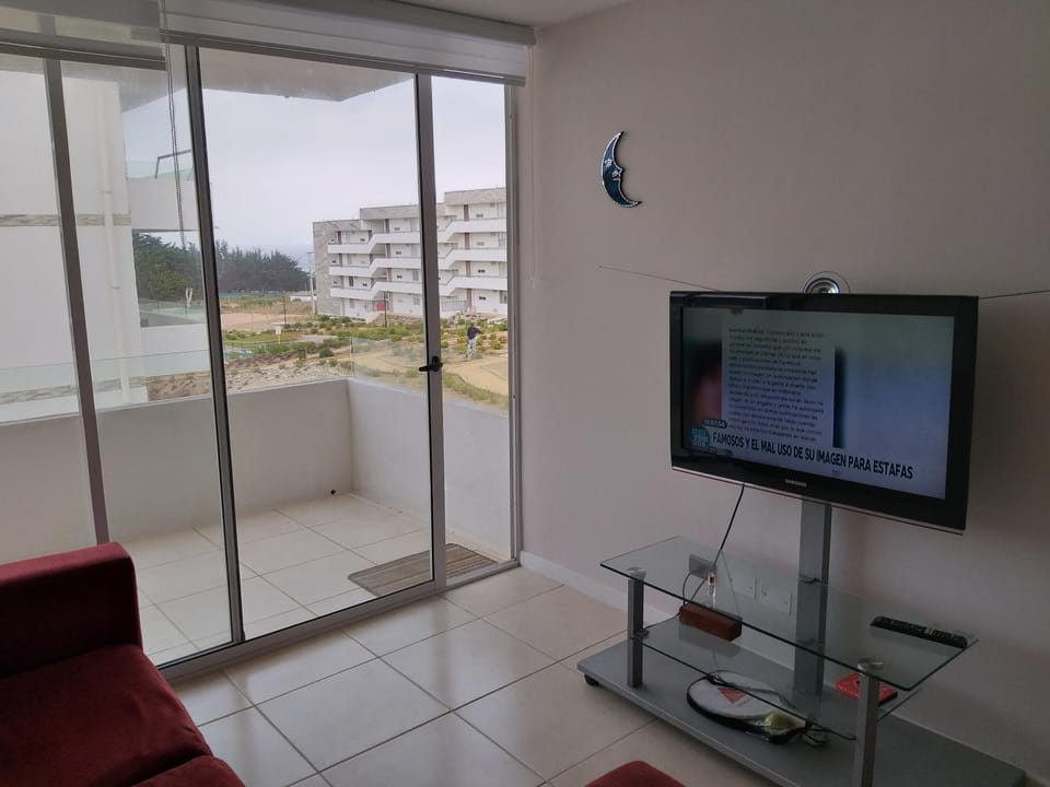 Living room, Lounge or bar