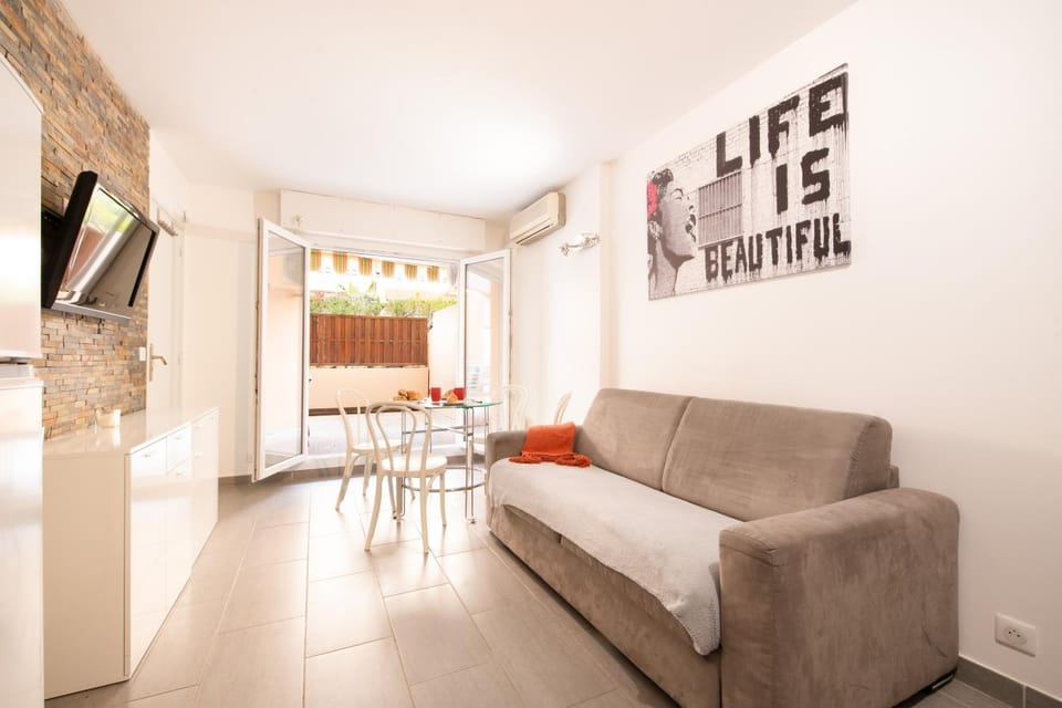 Le Victoria, Centre Ville , Plage et Parking Gratuit Apartment in Sainte-Maxime