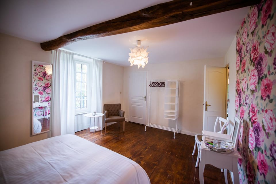 Maison d'hôtes le Moulin de Bois Coûtant Bed and Breakfast in Nouvelle-Aquitaine