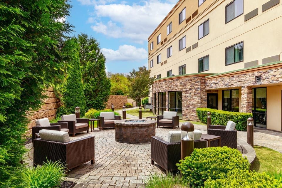Garden, Seating area