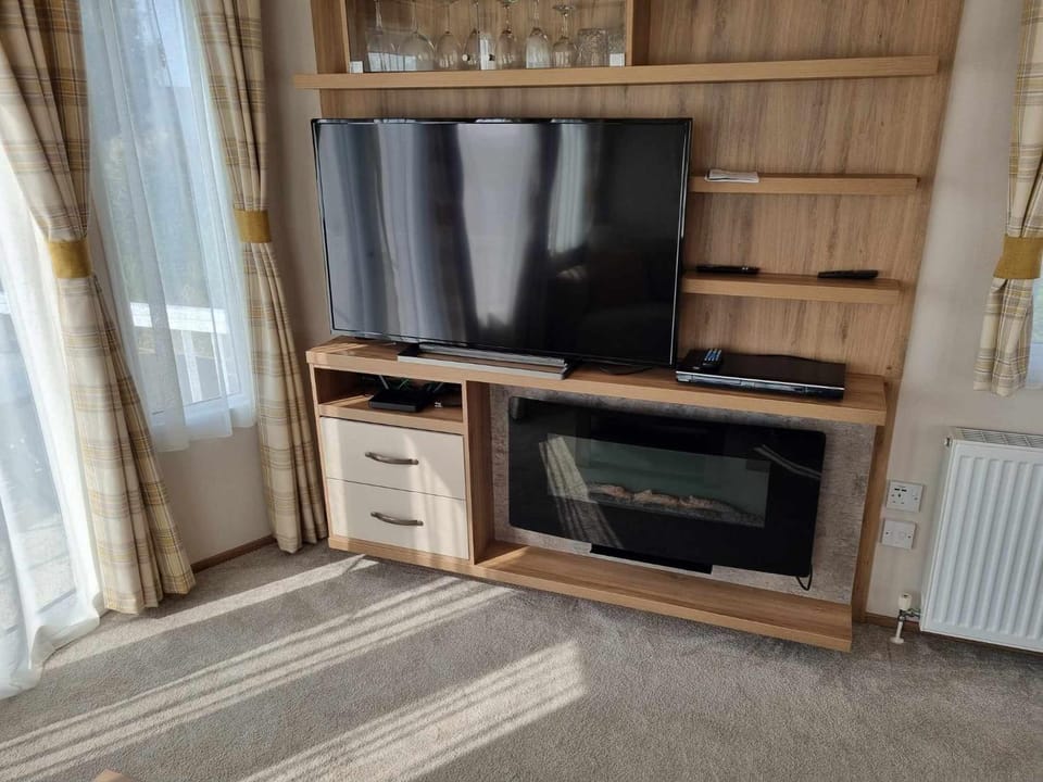 Pg115 GOLDEN PALM CHAPEL ST LEONARDS Apartment in Chapel Saint Leonards