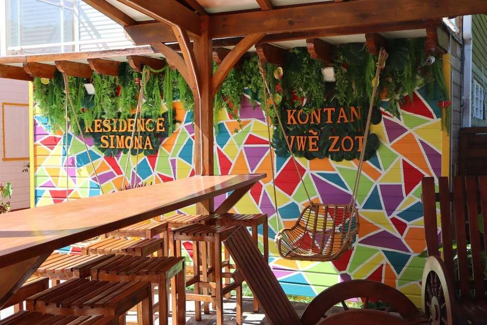 Seating area