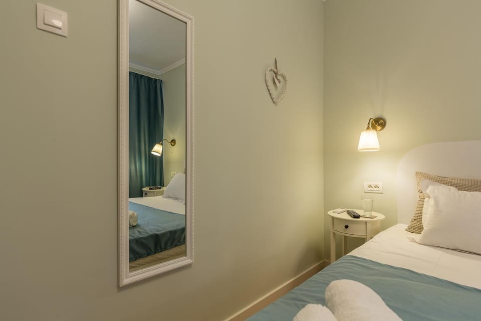 Decorative detail, Bedroom