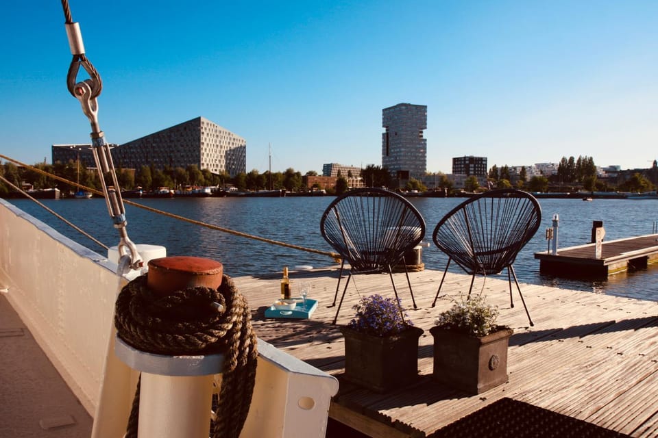 Balcony/Terrace, City view, River view