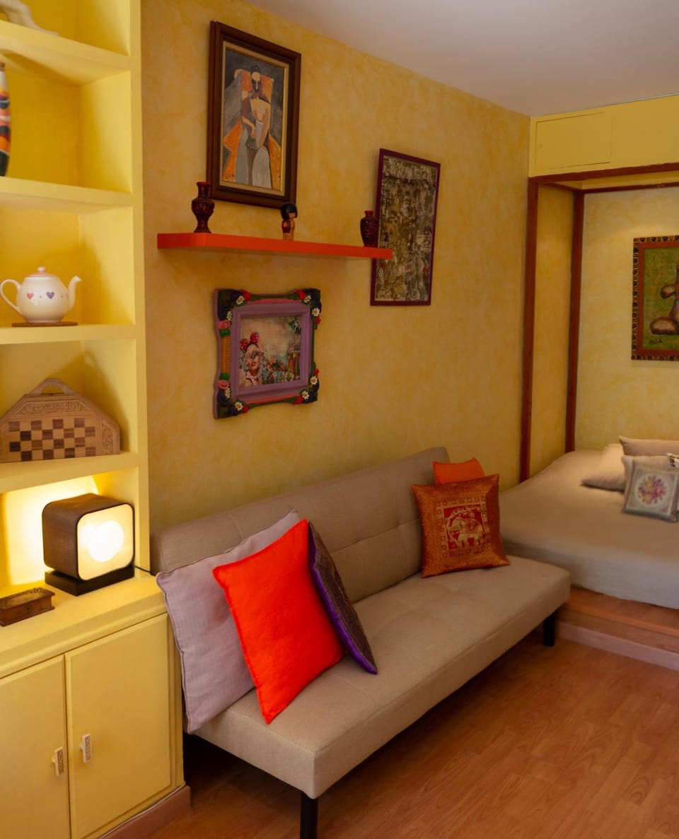 Bed, Living room, Seating area