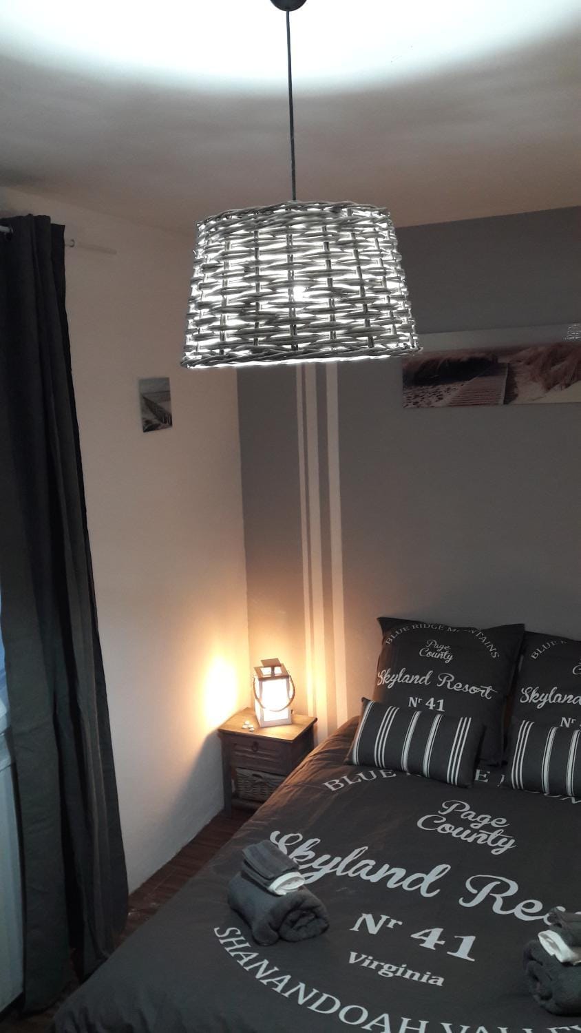 chambre d'hôte - La ruche des Bleuets Bed and Breakfast in Centre-Val de Loire