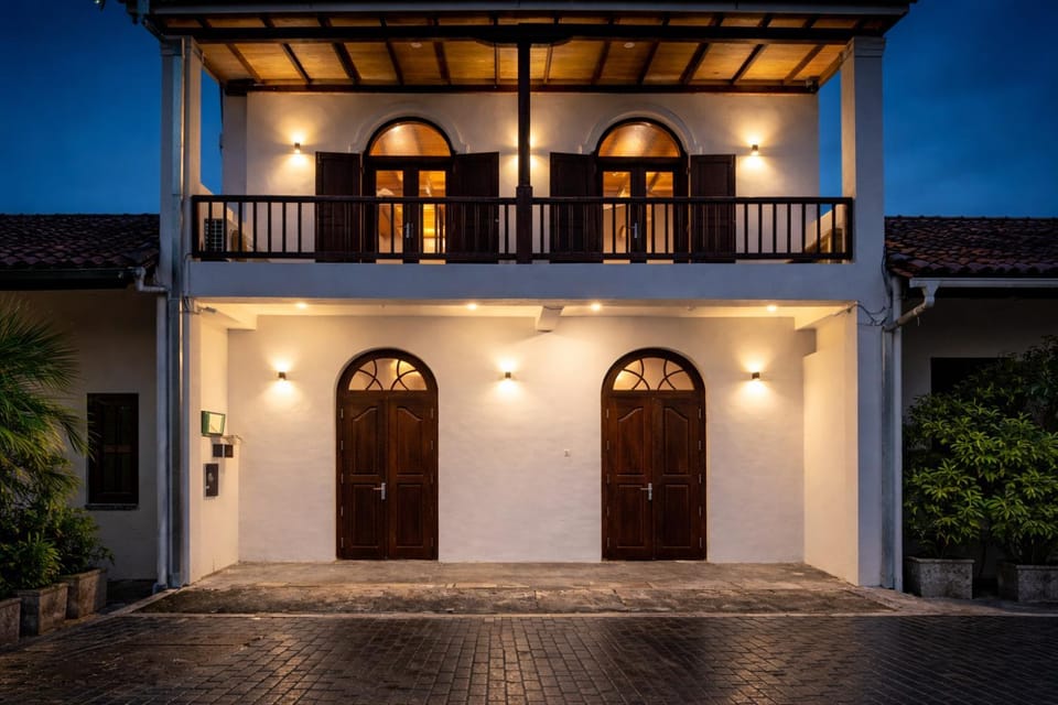 Property building, Patio, Night, Balcony/Terrace