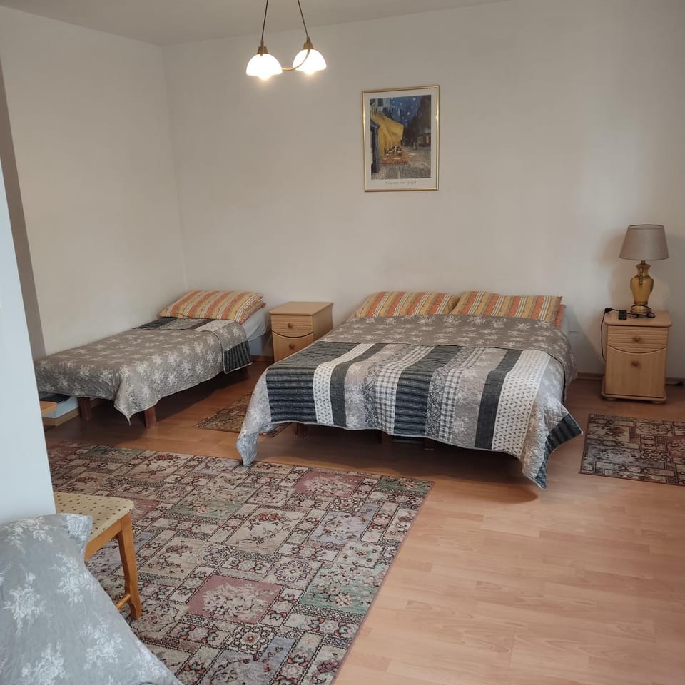 Bed, Photo of the whole room