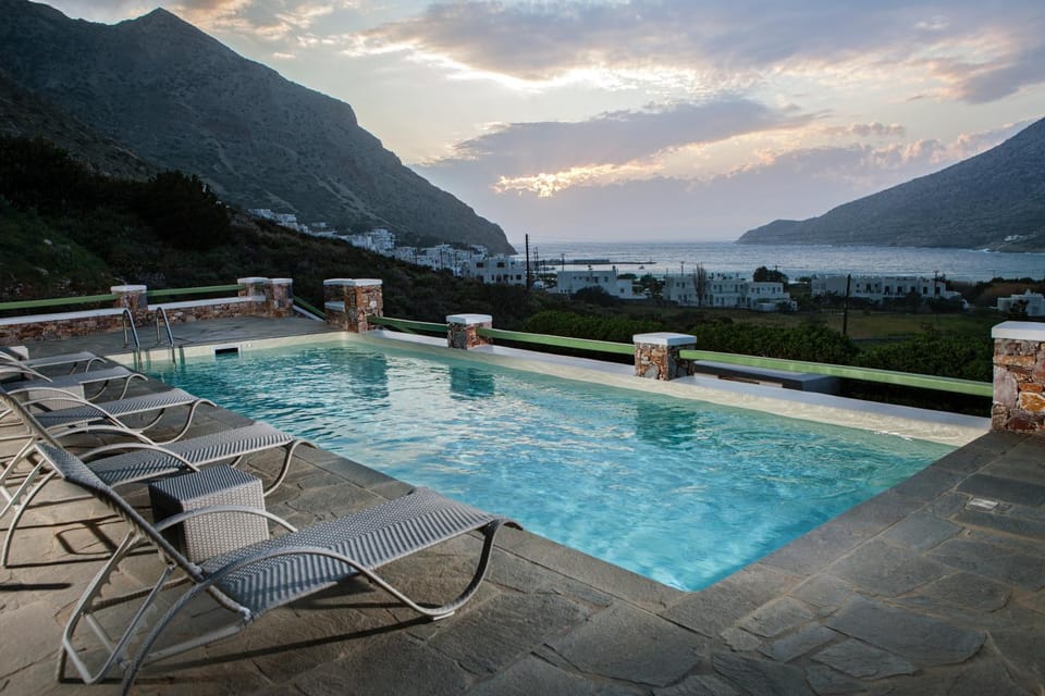 View (from property/room), Swimming pool, Swimming pool