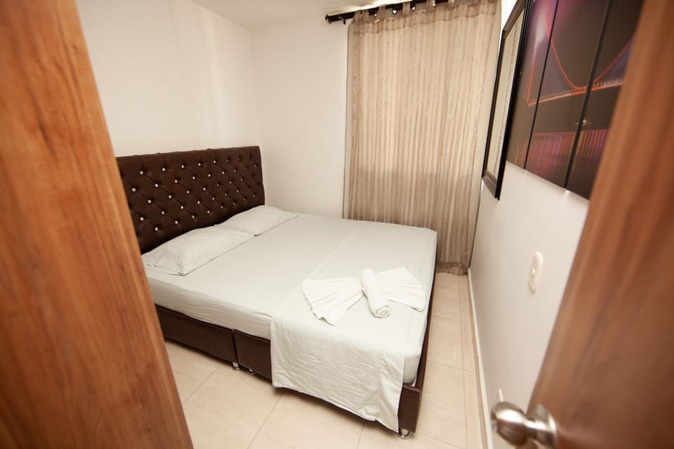 Bed, Bedroom, towels, wardrobe