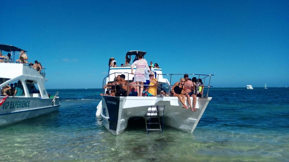 Rolando share apart Bed and Breakfast in Punta Cana